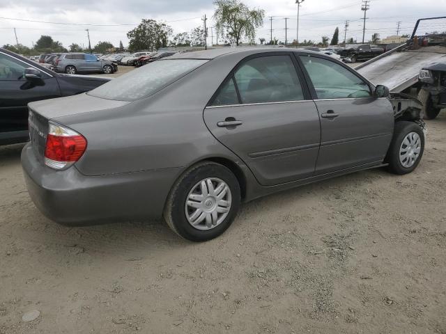 Photo 2 VIN: 4T1BE30K35U628272 - TOYOTA CAMRY 