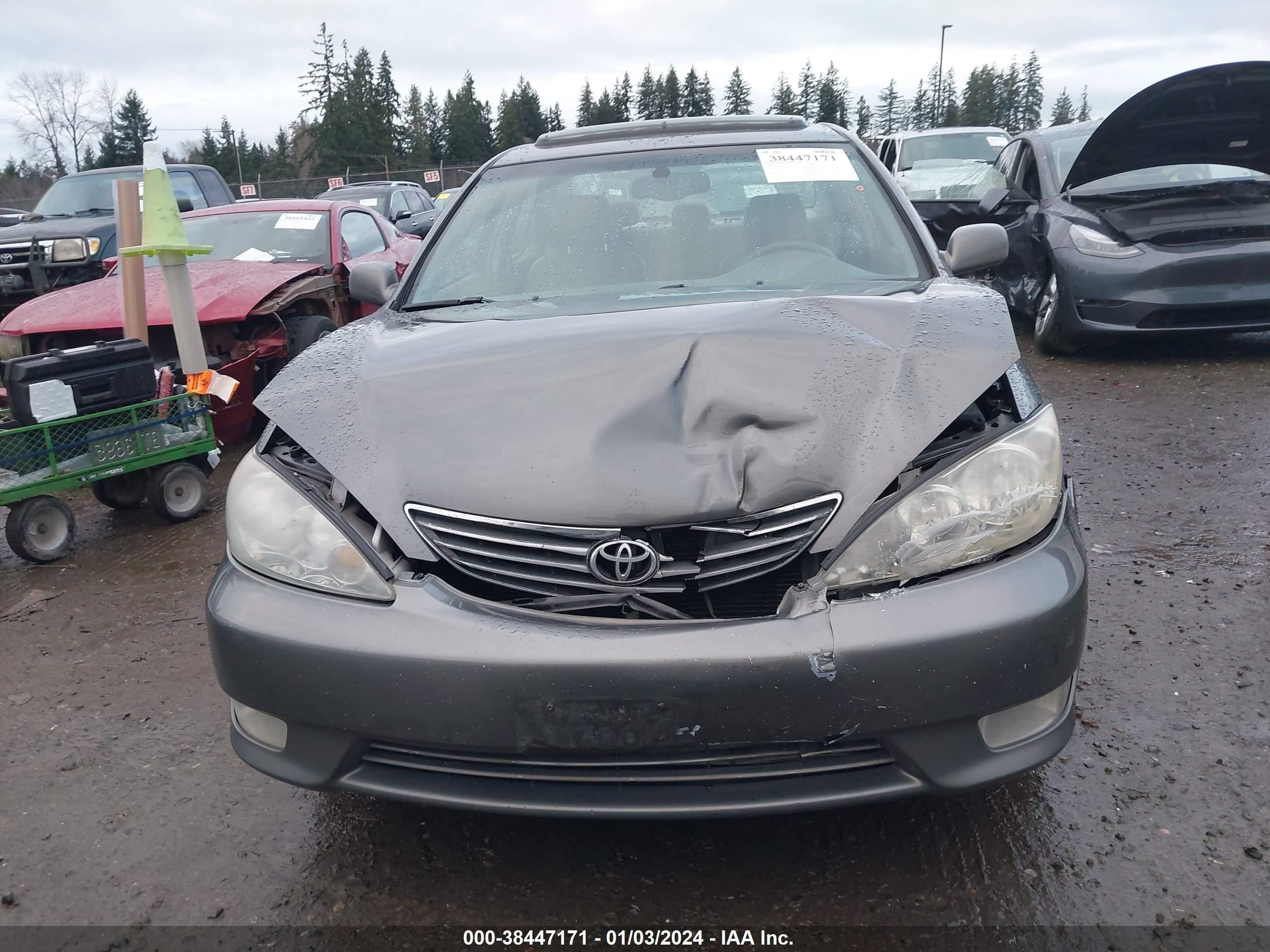 Photo 11 VIN: 4T1BE30K35U960373 - TOYOTA CAMRY 