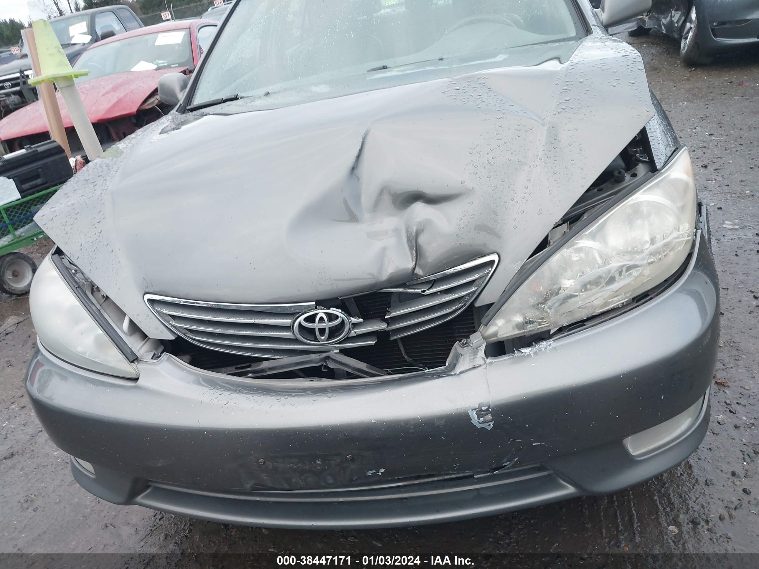 Photo 5 VIN: 4T1BE30K35U960373 - TOYOTA CAMRY 