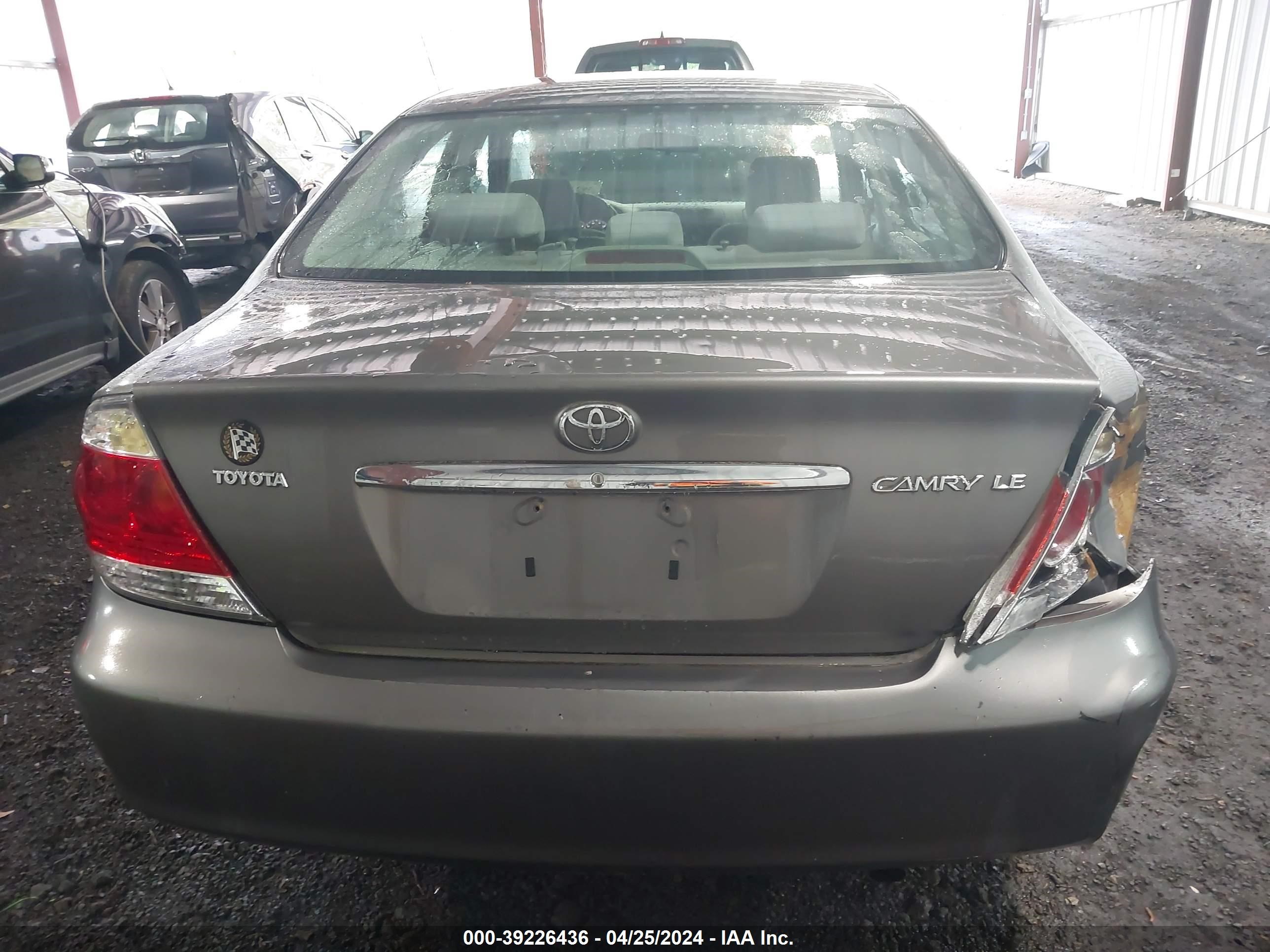 Photo 15 VIN: 4T1BE30K46U718127 - TOYOTA CAMRY 