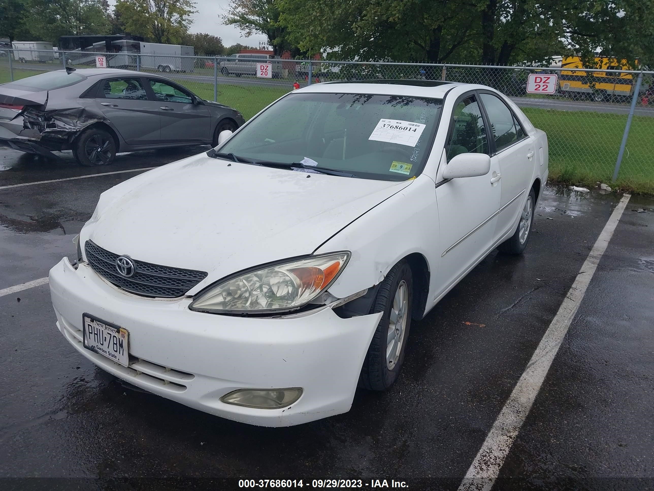 Photo 1 VIN: 4T1BE30K53U250324 - TOYOTA CAMRY 