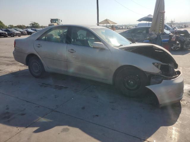 Photo 3 VIN: 4T1BE30K54U928216 - TOYOTA CAMRY LE 