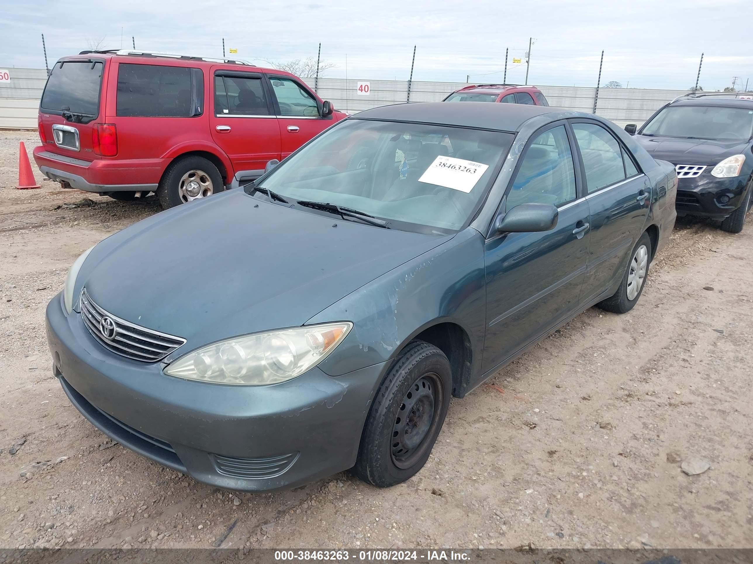 Photo 1 VIN: 4T1BE30K55U054161 - TOYOTA CAMRY 