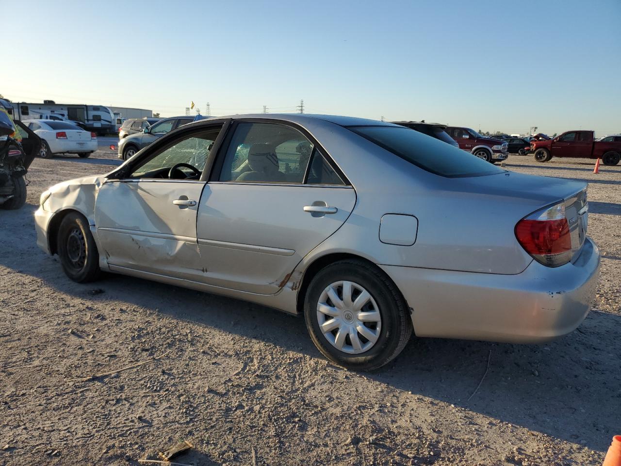 Photo 1 VIN: 4T1BE30K55U079836 - TOYOTA CAMRY 