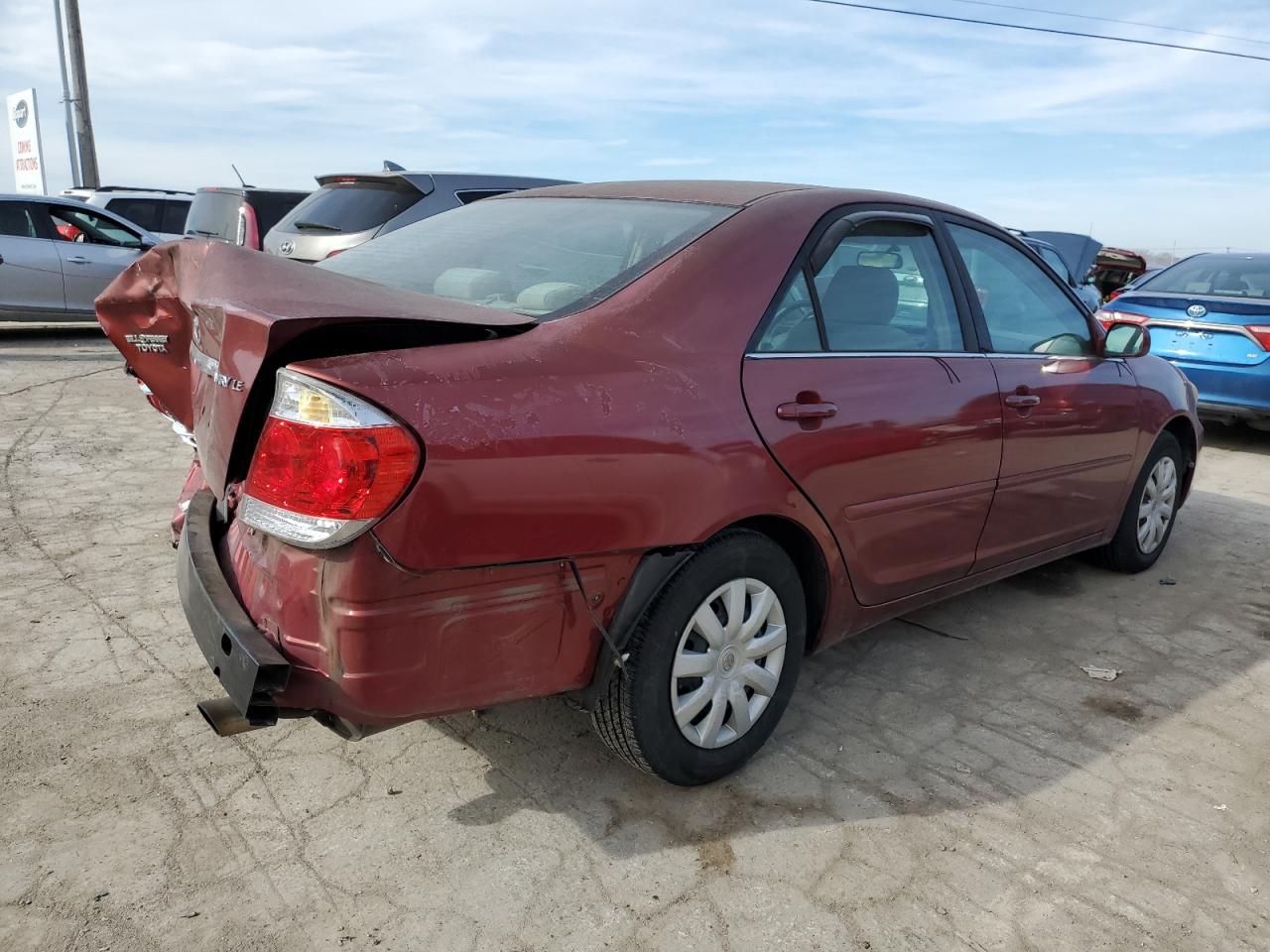 Photo 2 VIN: 4T1BE30K55U103259 - TOYOTA CAMRY 