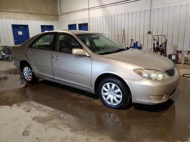 Photo 3 VIN: 4T1BE30K55U971813 - TOYOTA CAMRY 