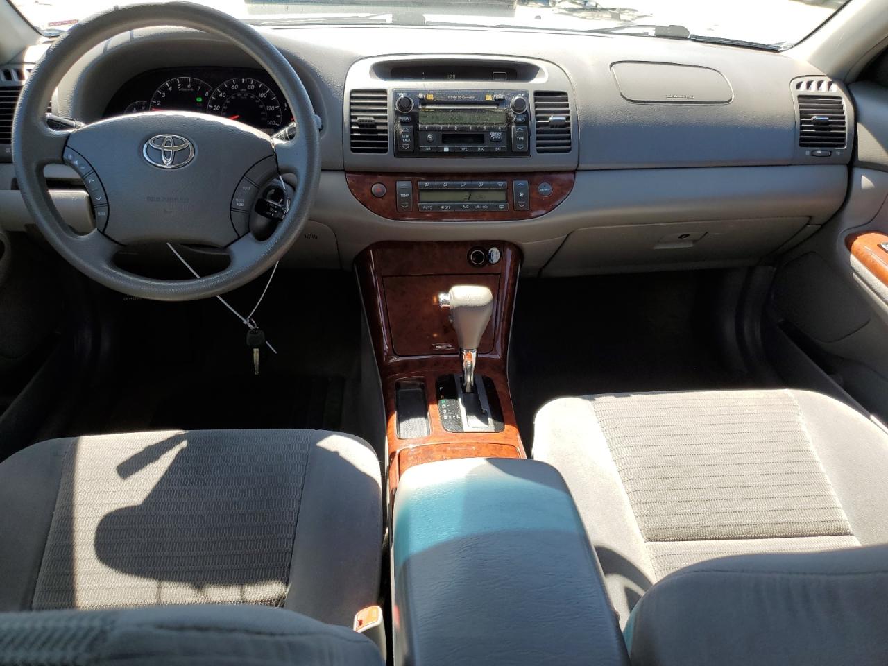 Photo 7 VIN: 4T1BE30K56U657189 - TOYOTA CAMRY 