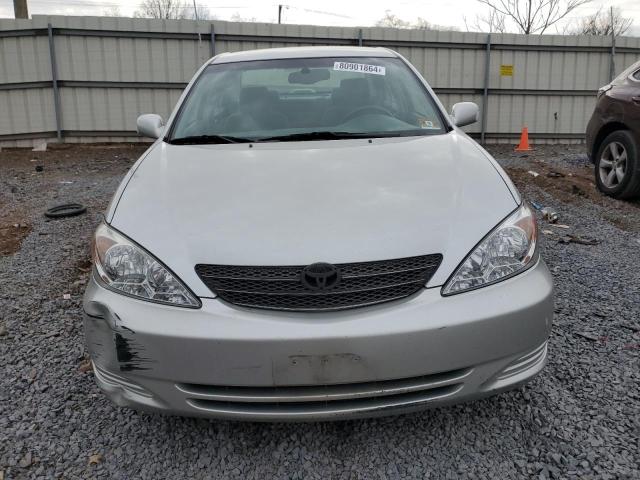 Photo 4 VIN: 4T1BE30K62U042659 - TOYOTA CAMRY LE 