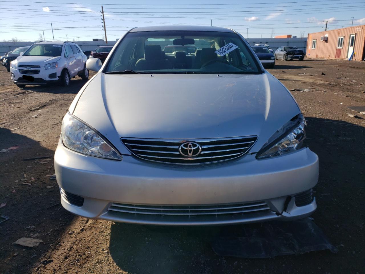 Photo 4 VIN: 4T1BE30K65U006586 - TOYOTA CAMRY 