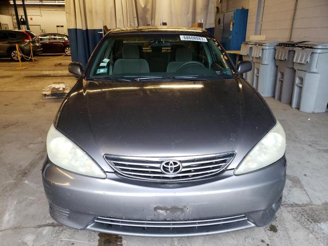 Photo 4 VIN: 4T1BE30K65U952381 - TOYOTA CAMRY LE 