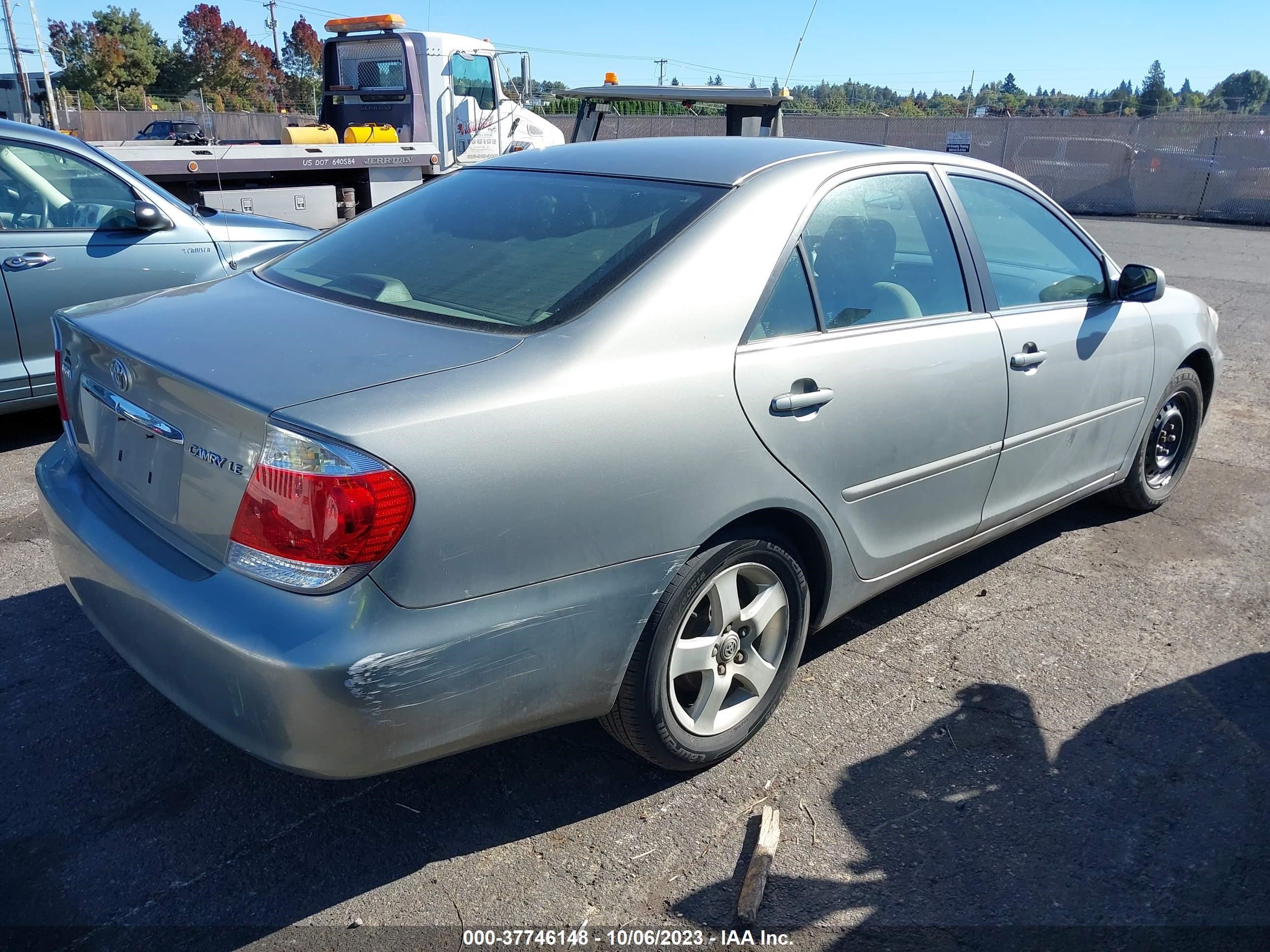 Photo 3 VIN: 4T1BE30K66U680027 - TOYOTA CAMRY 