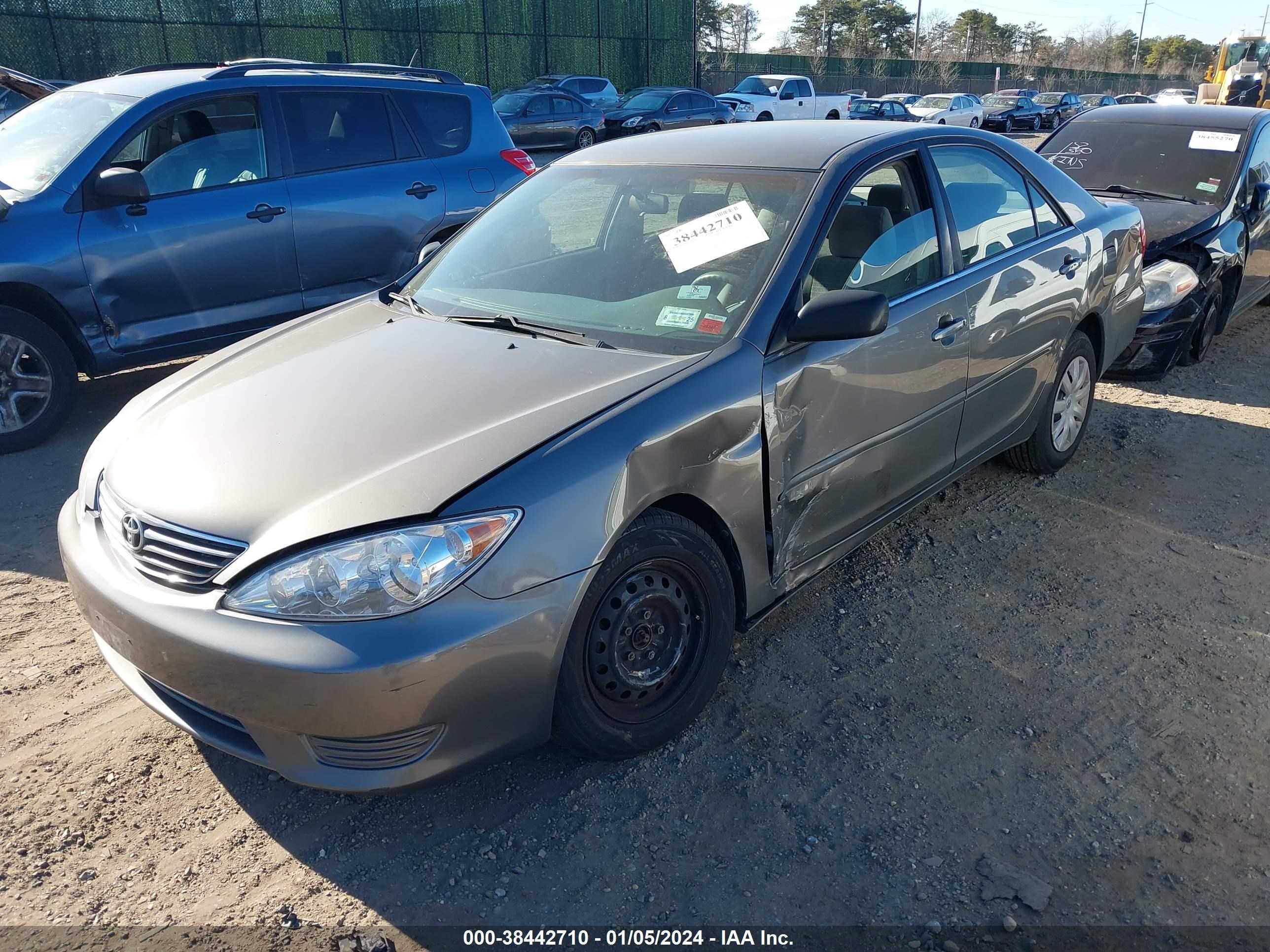 Photo 1 VIN: 4T1BE30K66U701894 - TOYOTA CAMRY 