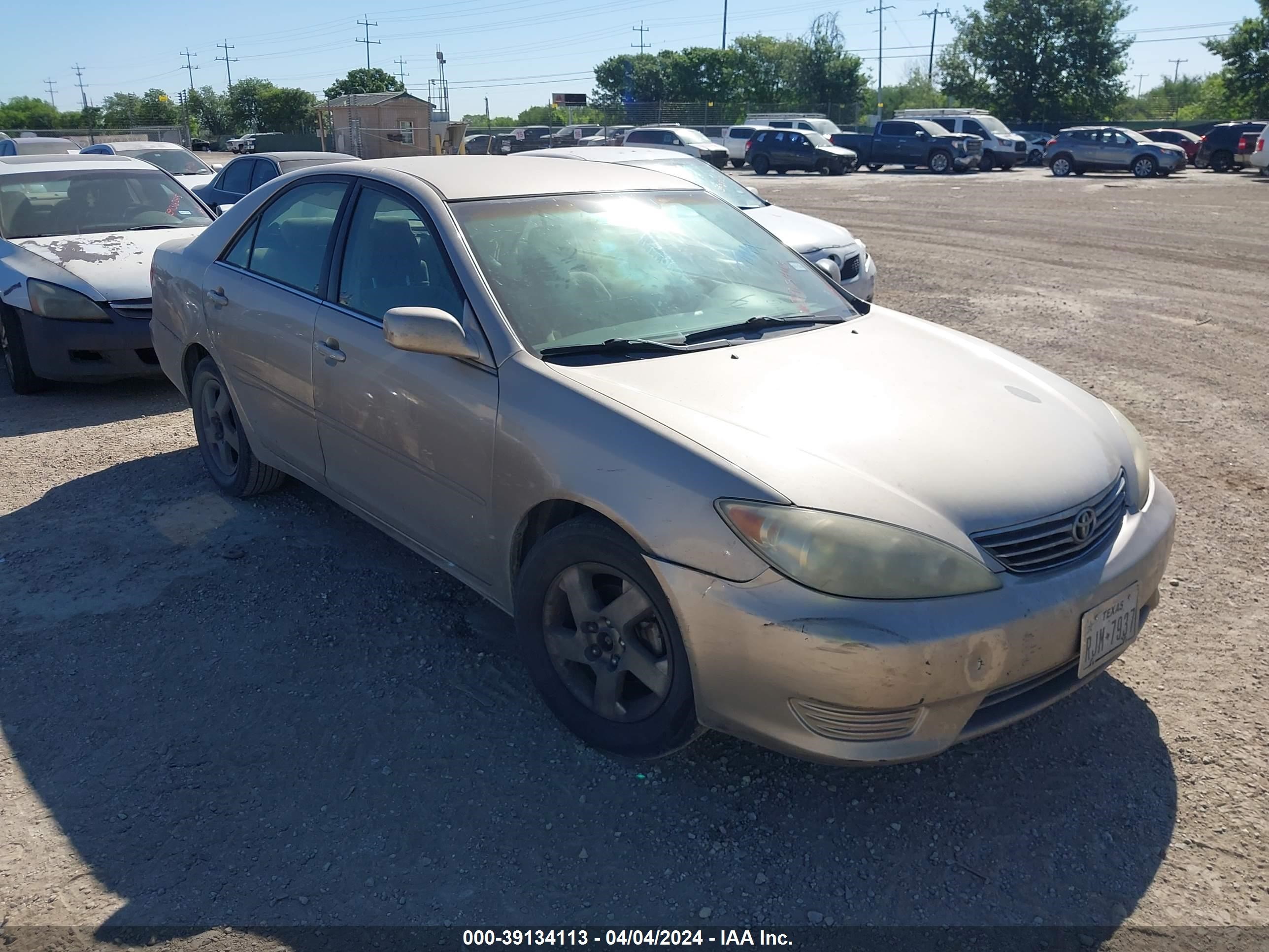 Photo 5 VIN: 4T1BE30K66U747435 - TOYOTA CAMRY 