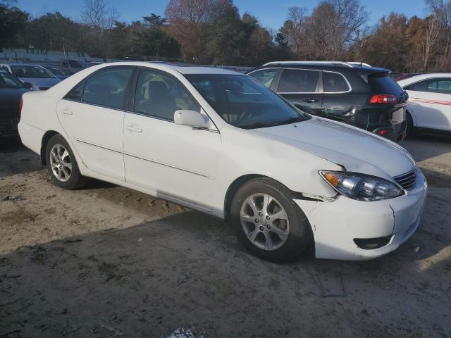 Photo 3 VIN: 4T1BE30K75U028872 - TOYOTA CAMRY 