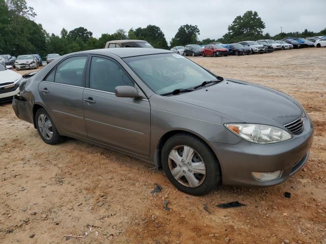 Photo 3 VIN: 4T1BE30K75U560123 - TOYOTA CAMRY LE 