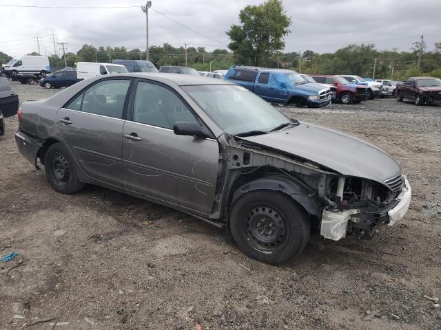 Photo 3 VIN: 4T1BE30K76U730742 - TOYOTA CAMRY LE 