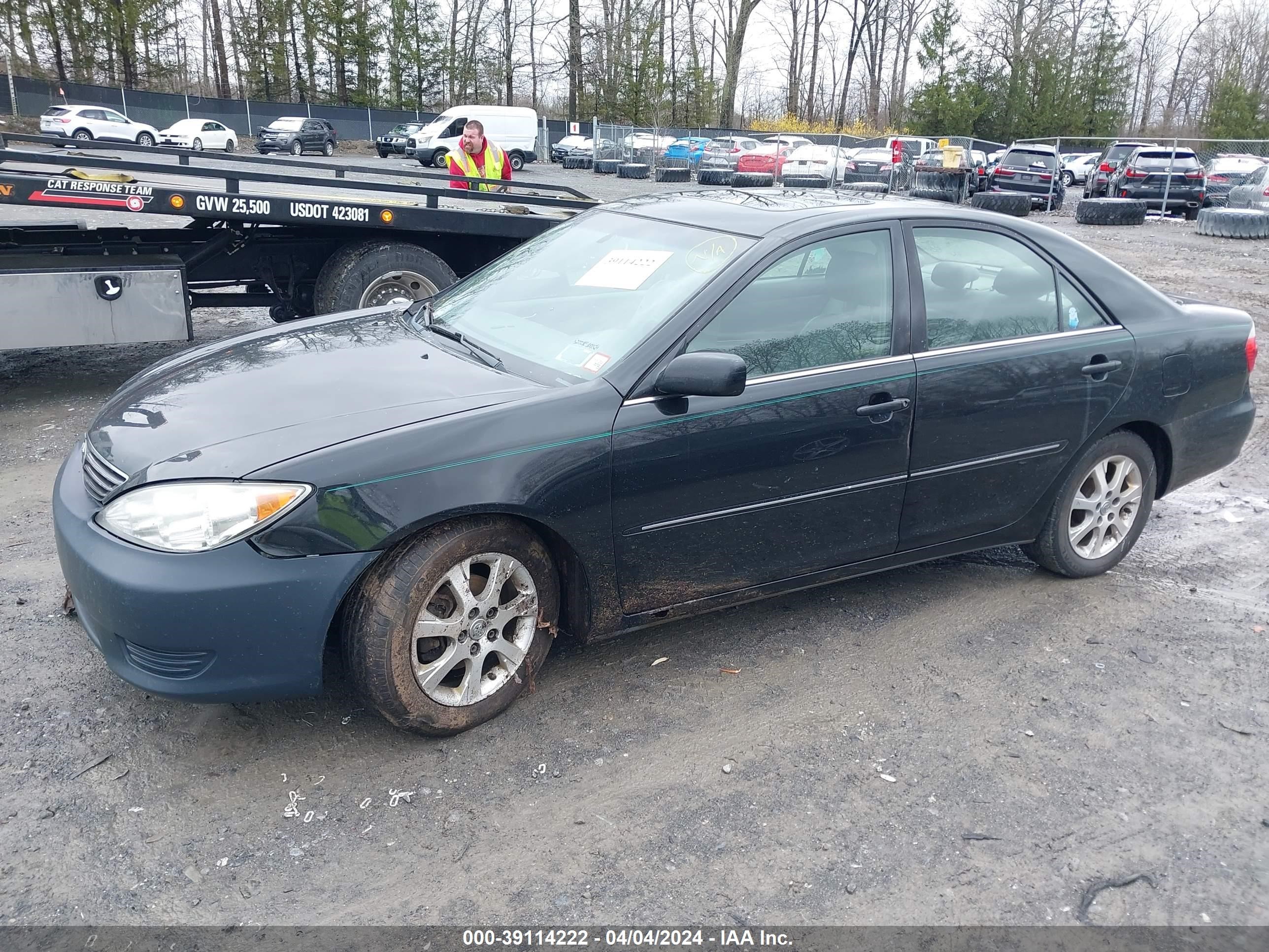 Photo 1 VIN: 4T1BE30K85U024765 - TOYOTA CAMRY 