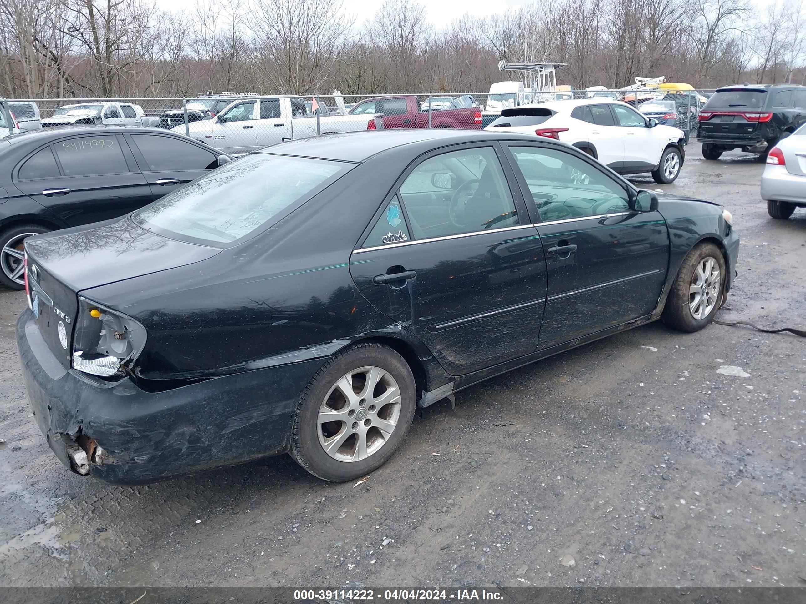 Photo 3 VIN: 4T1BE30K85U024765 - TOYOTA CAMRY 