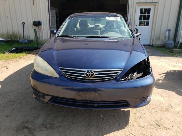 Photo 4 VIN: 4T1BE30K85U070712 - TOYOTA CAMRY LE 