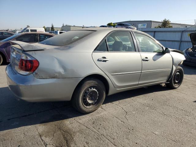 Photo 2 VIN: 4T1BE30K85U581353 - TOYOTA CAMRY LE 