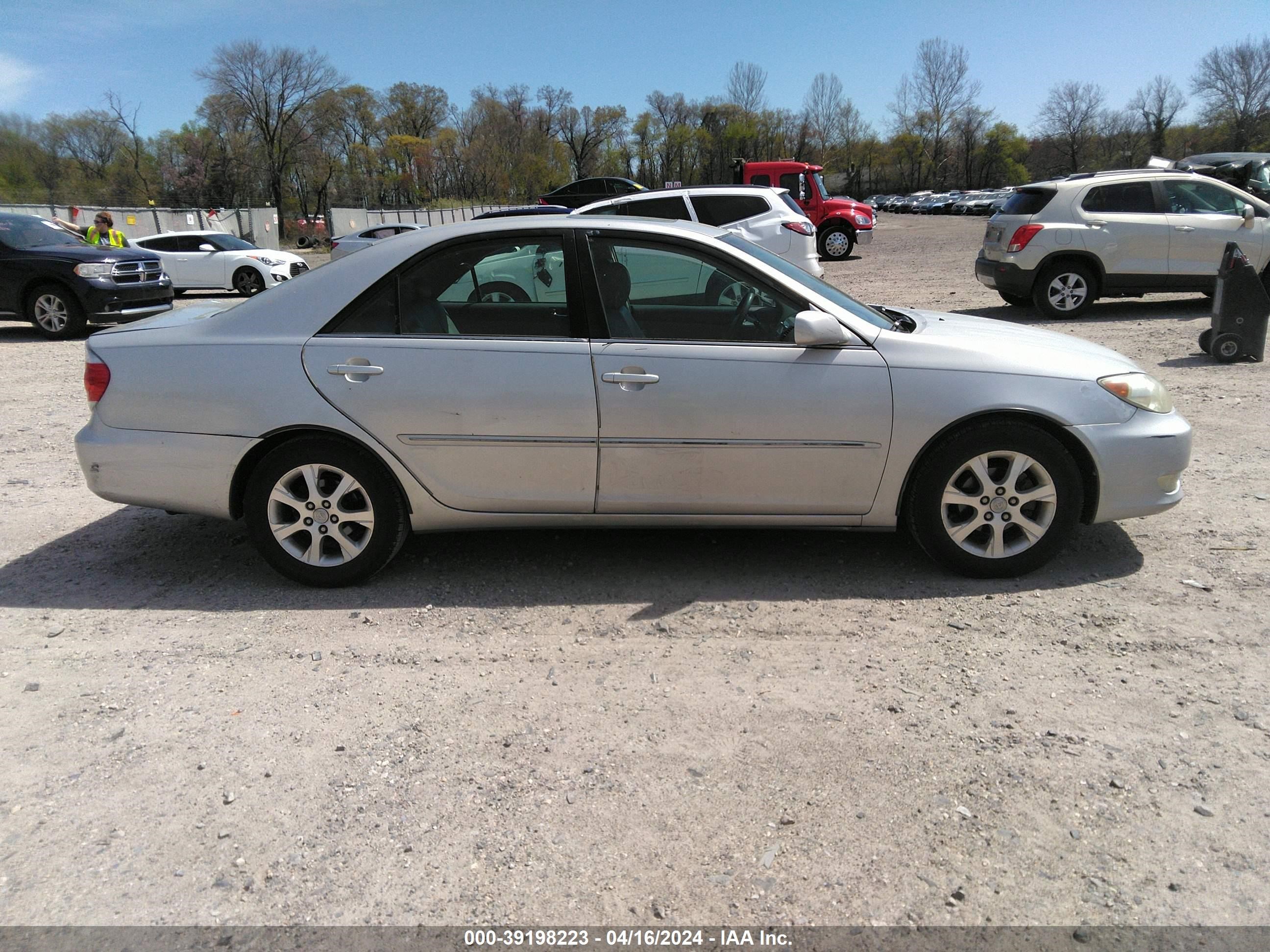 Photo 12 VIN: 4T1BE30K85U602525 - TOYOTA CAMRY 