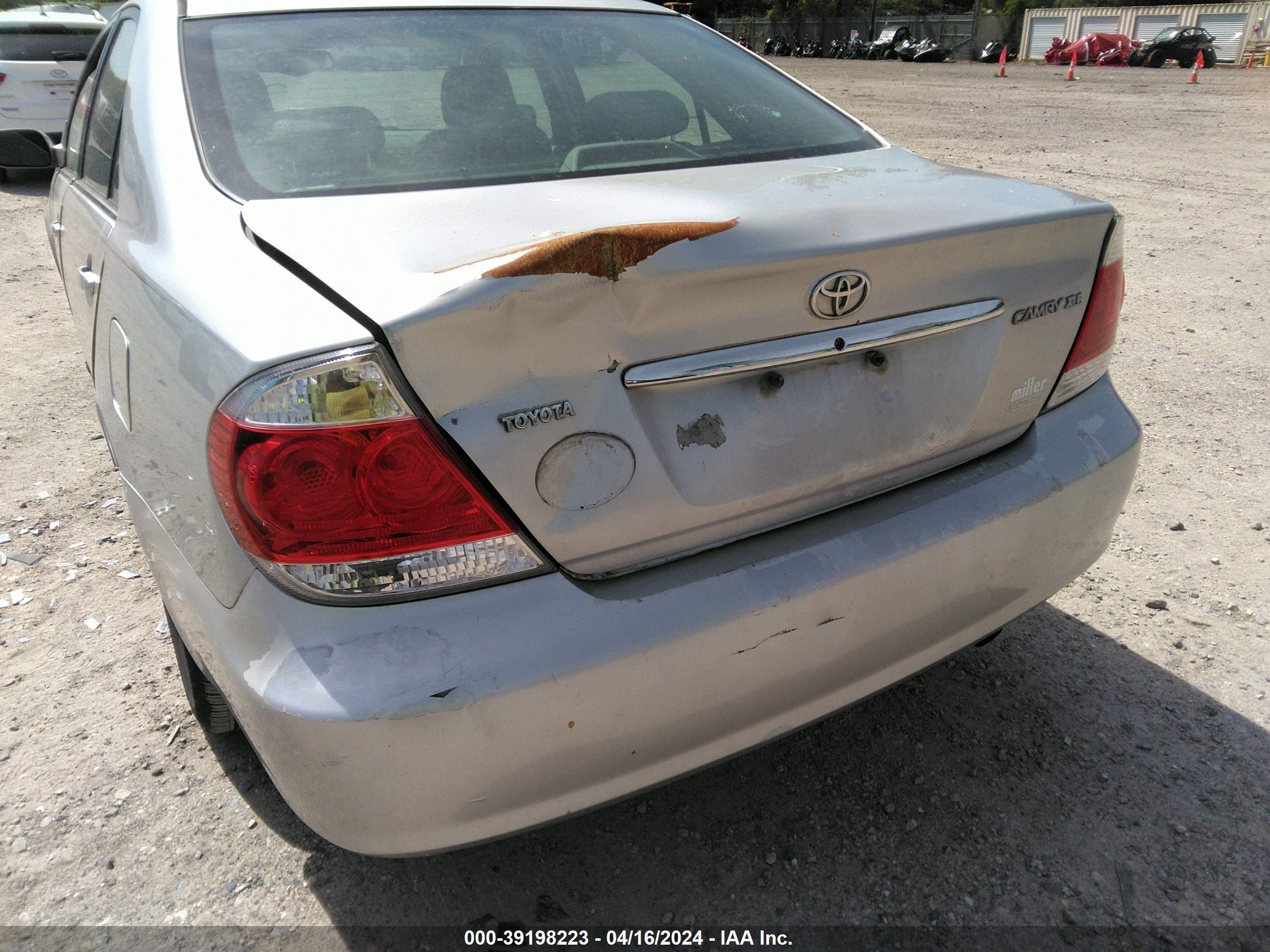 Photo 5 VIN: 4T1BE30K85U602525 - TOYOTA CAMRY 