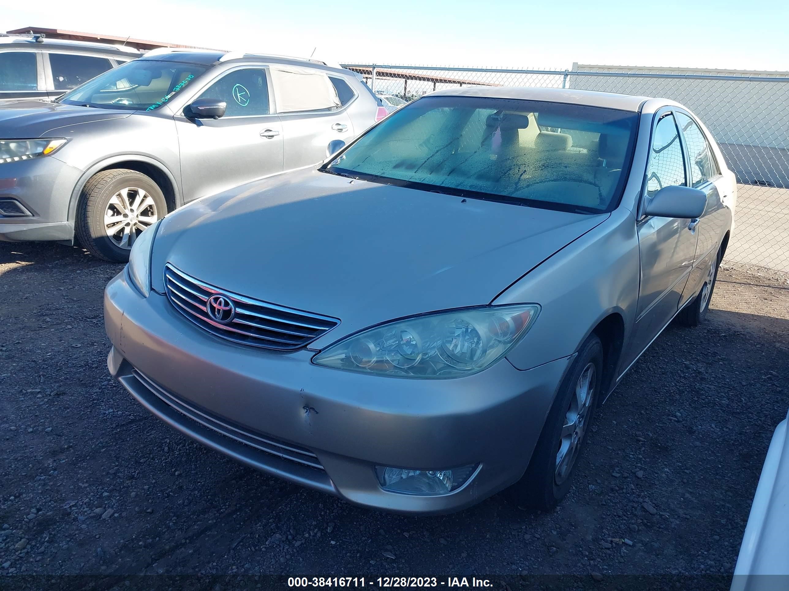 Photo 1 VIN: 4T1BE30K85U996186 - TOYOTA CAMRY 