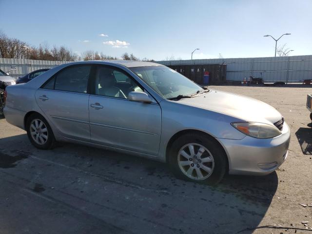 Photo 3 VIN: 4T1BE30K92U048990 - TOYOTA CAMRY 