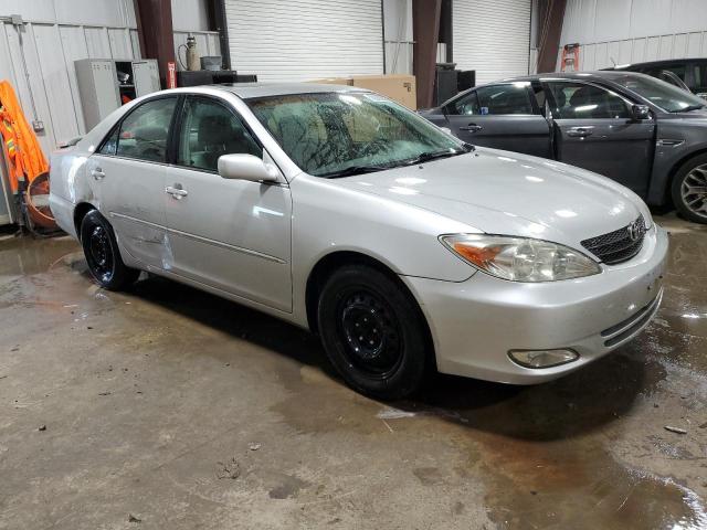 Photo 3 VIN: 4T1BE30K94U891851 - TOYOTA CAMRY LE 