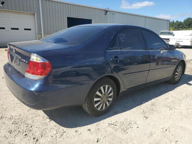 Photo 2 VIN: 4T1BE30K95U089768 - TOYOTA CAMRY LE 