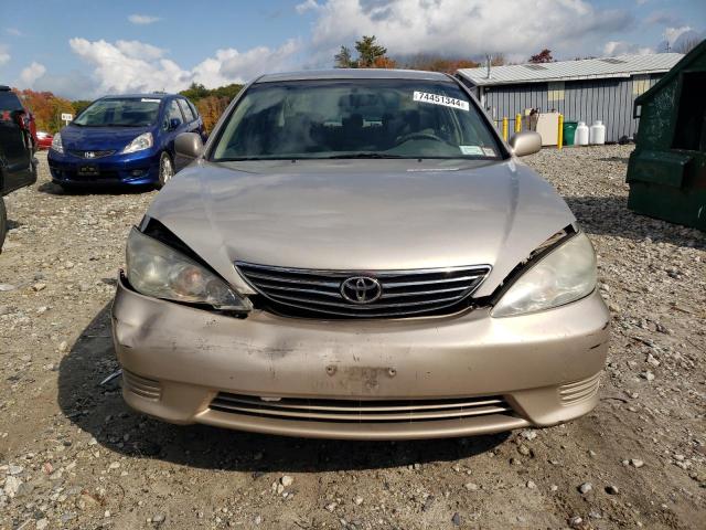 Photo 4 VIN: 4T1BE30K95U100445 - TOYOTA CAMRY LE 