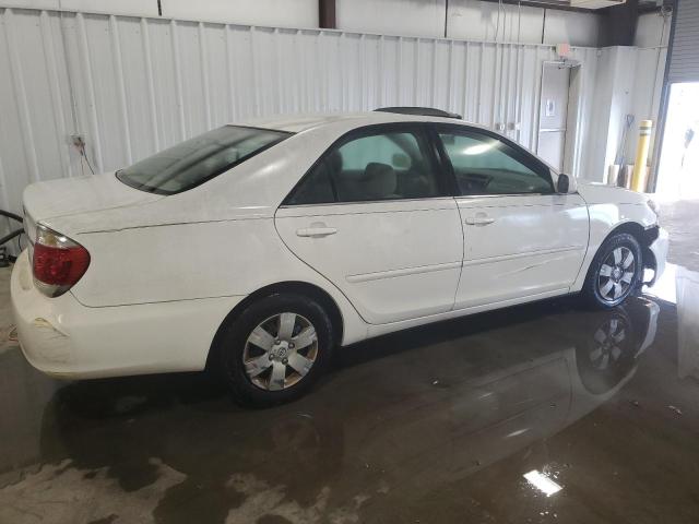 Photo 2 VIN: 4T1BE30K95U603375 - TOYOTA CAMRY LE 