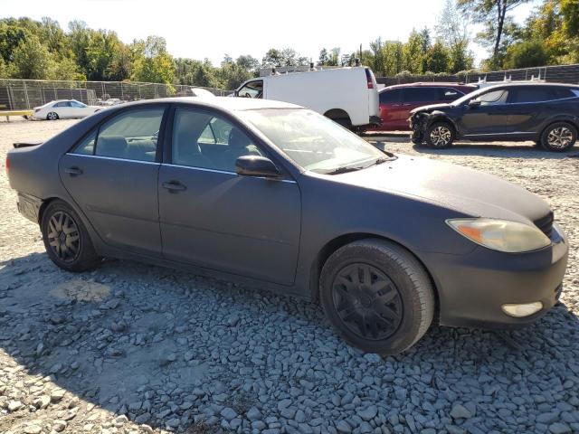 Photo 3 VIN: 4T1BE30KX3U126243 - TOYOTA CAMRY LE 