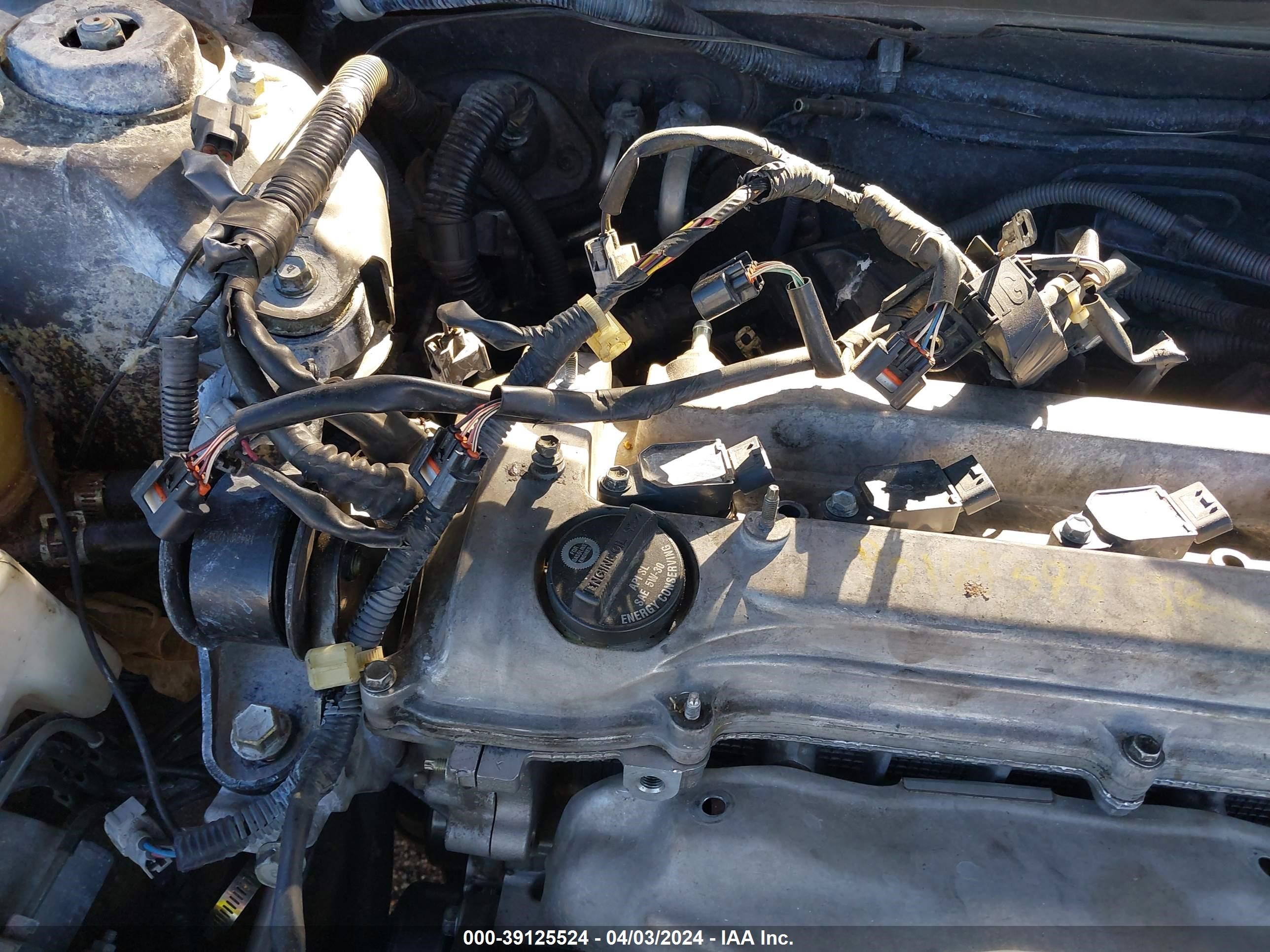 Photo 11 VIN: 4T1BE30KX4U822523 - TOYOTA CAMRY 