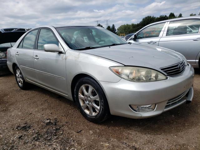 Photo 3 VIN: 4T1BE30KX5U058075 - TOYOTA CAMRY LE 