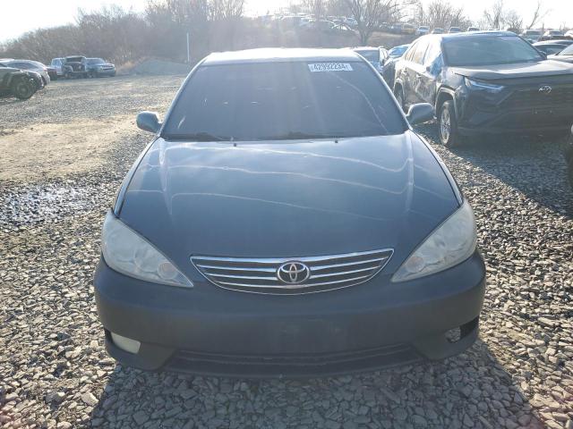 Photo 4 VIN: 4T1BE30KX5U068587 - TOYOTA CAMRY 