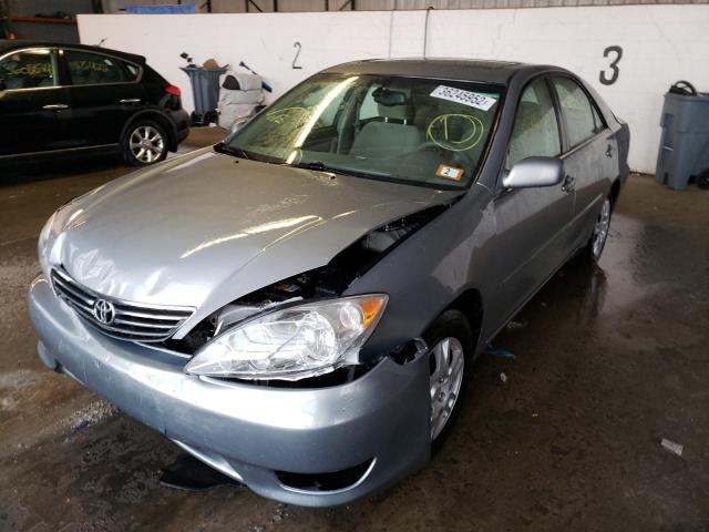 Photo 1 VIN: 4T1BE30KX5U542957 - TOYOTA CAMRY LE 