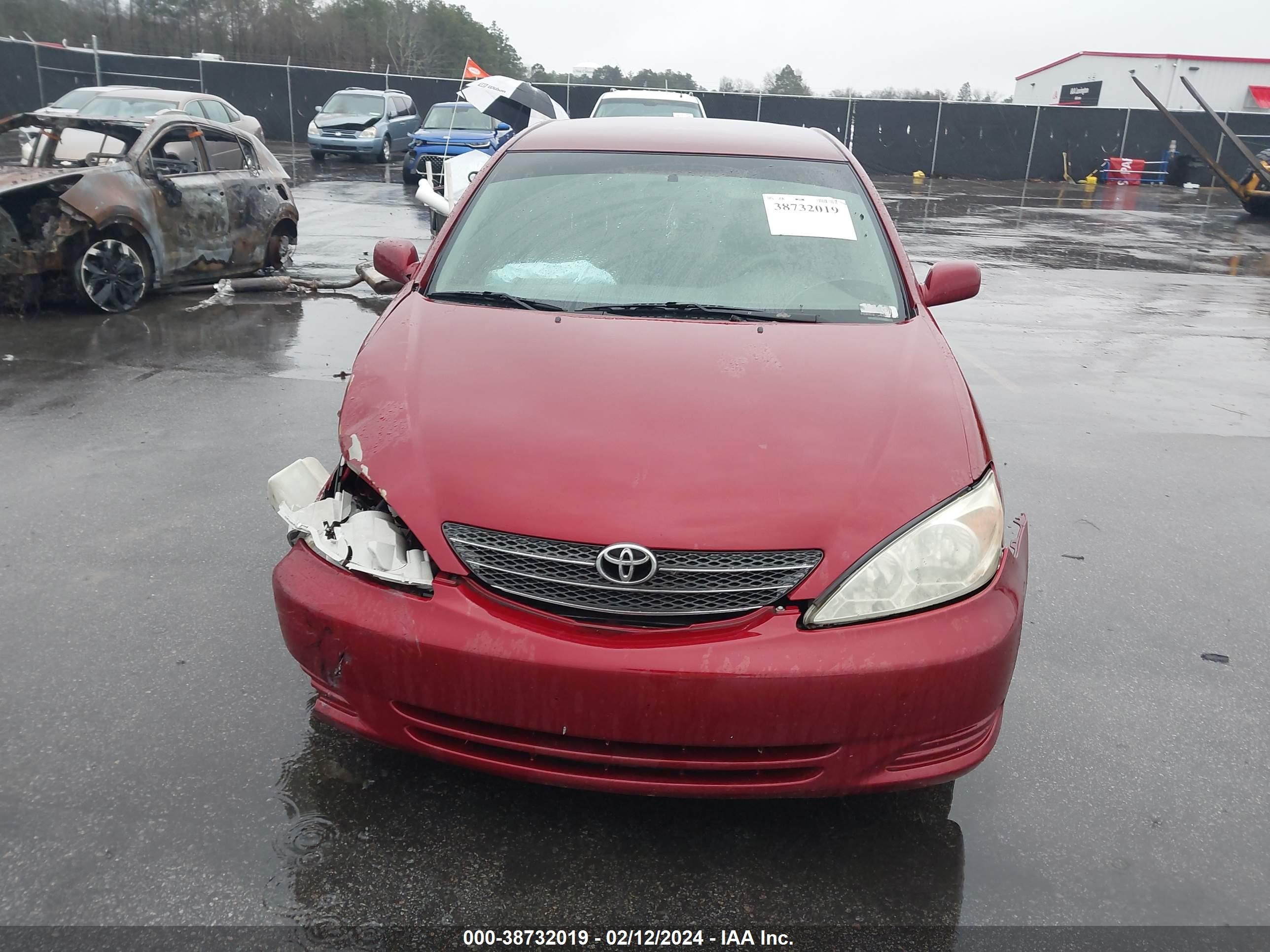 Photo 11 VIN: 4T1BE32K034158146 - TOYOTA CAMRY 