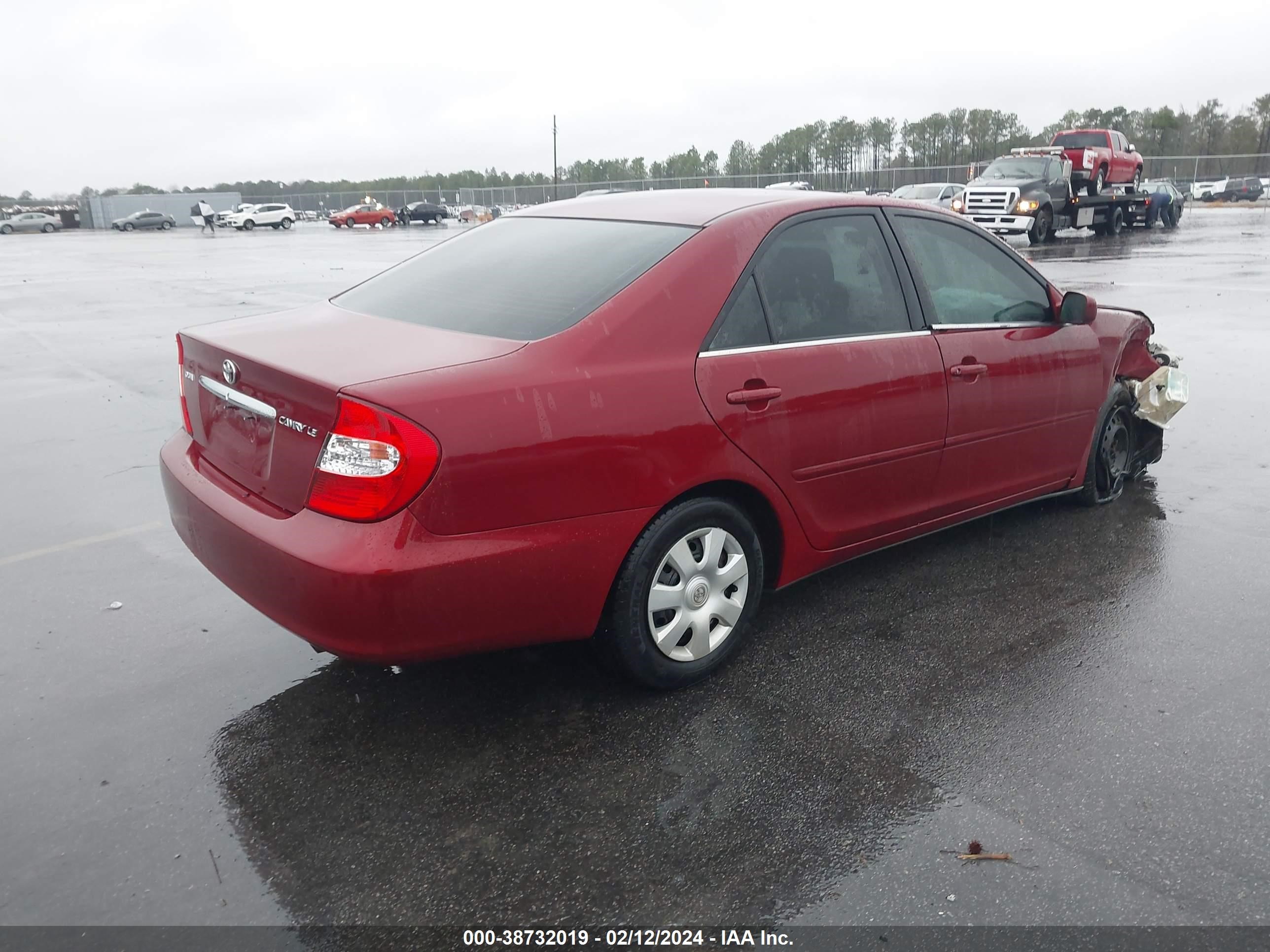 Photo 3 VIN: 4T1BE32K034158146 - TOYOTA CAMRY 