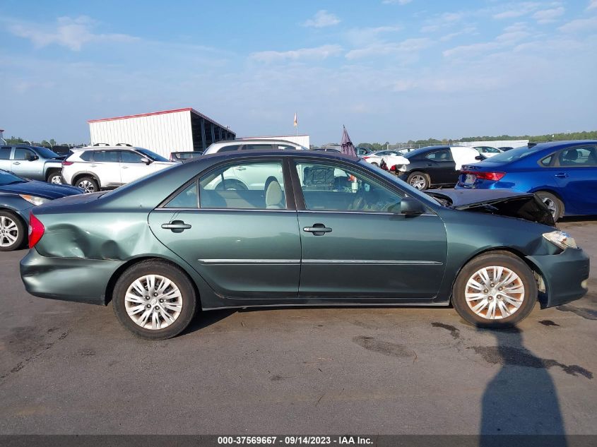 Photo 12 VIN: 4T1BE32K03U651874 - TOYOTA CAMRY 