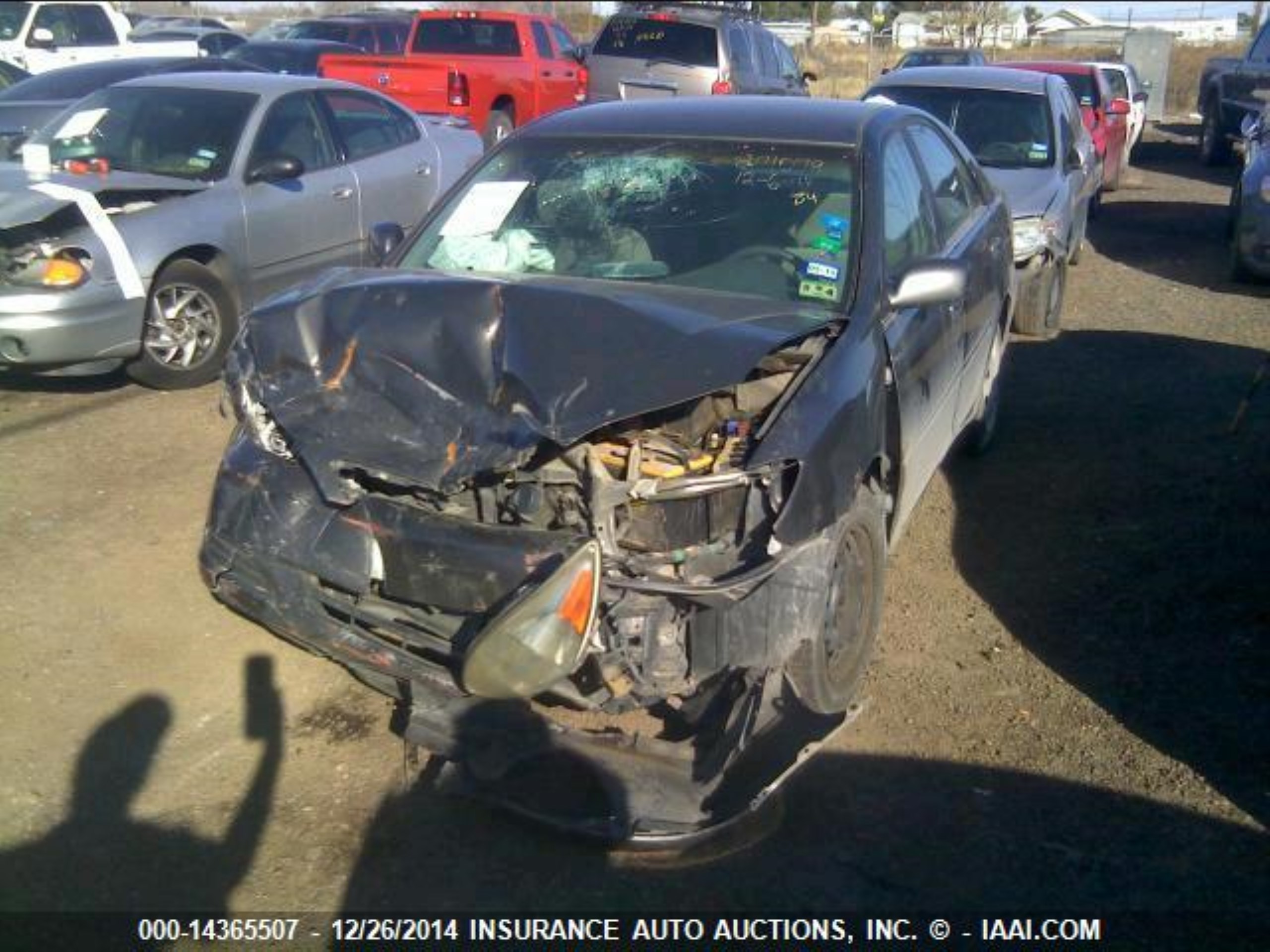 Photo 1 VIN: 4T1BE32K03U703679 - TOYOTA CAMRY 