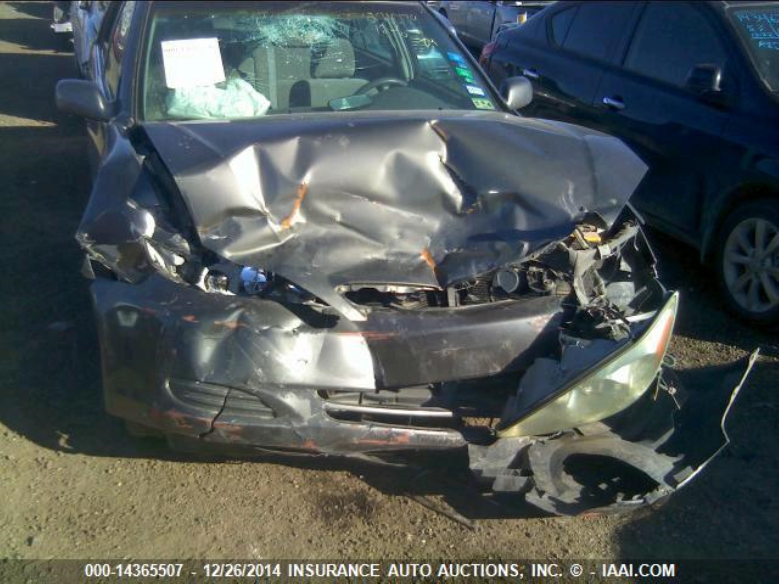 Photo 5 VIN: 4T1BE32K03U703679 - TOYOTA CAMRY 