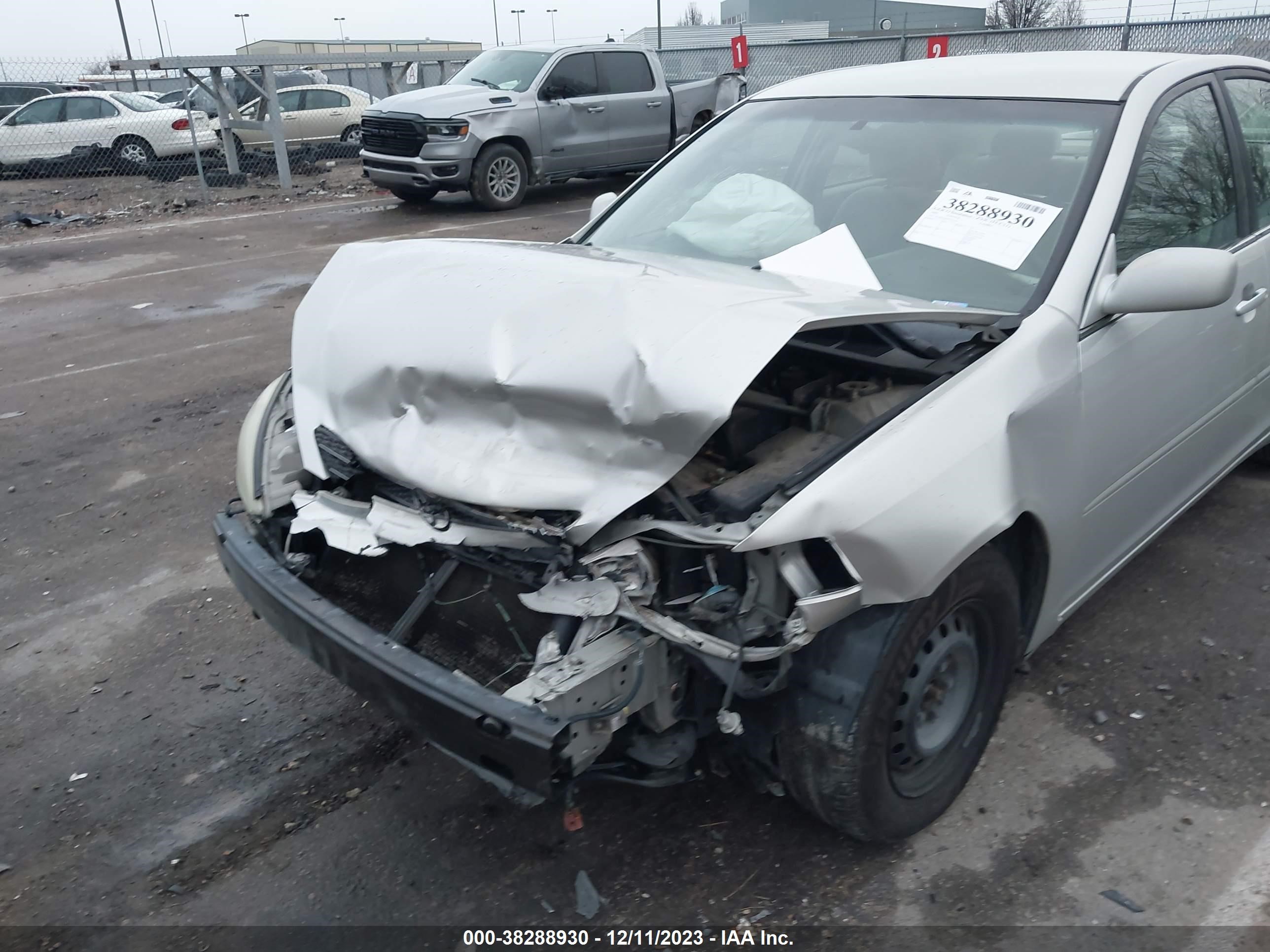 Photo 5 VIN: 4T1BE32K03U743759 - TOYOTA CAMRY 