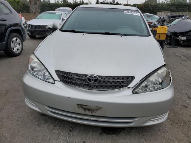 Photo 4 VIN: 4T1BE32K04U370529 - TOYOTA CAMRY 