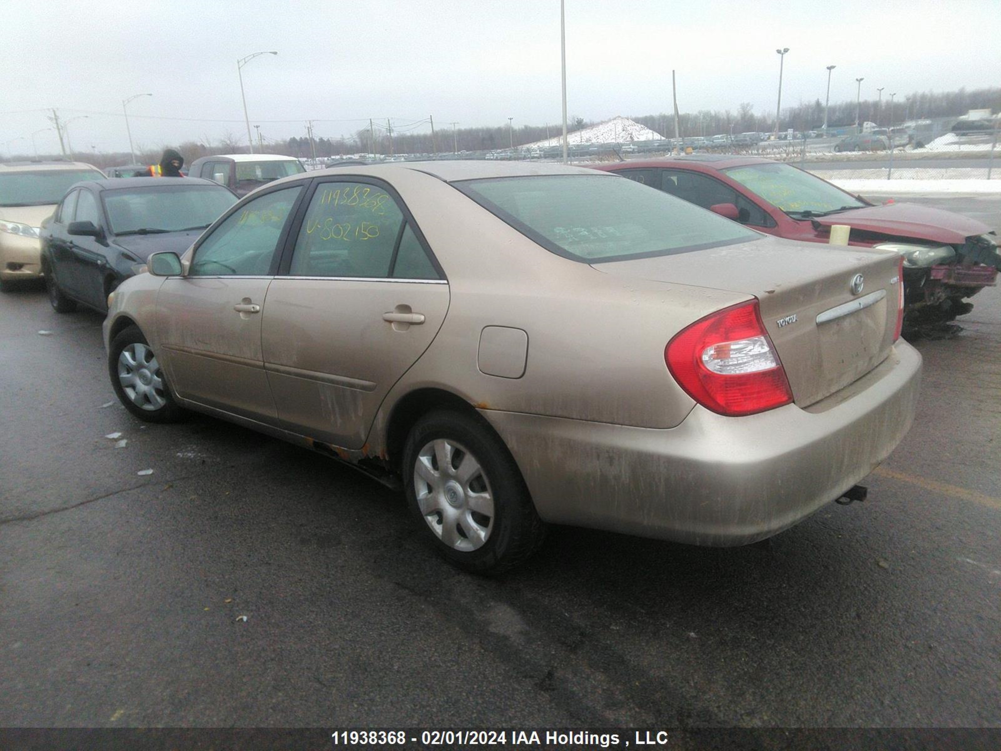 Photo 2 VIN: 4T1BE32K04U802150 - TOYOTA CAMRY 