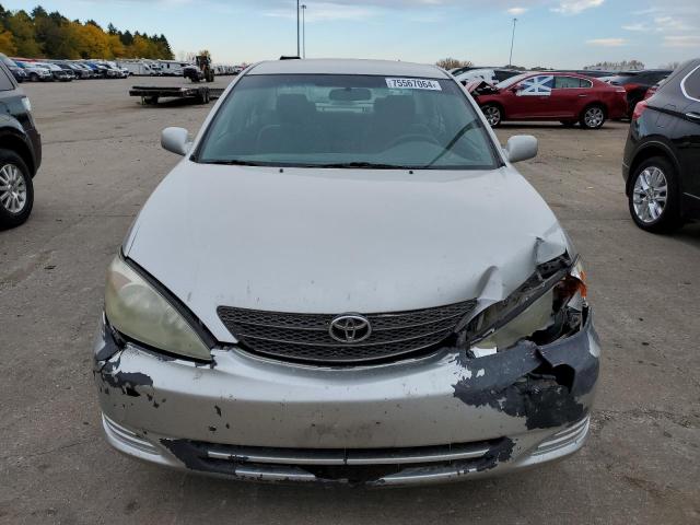 Photo 4 VIN: 4T1BE32K04U824813 - TOYOTA CAMRY LE 