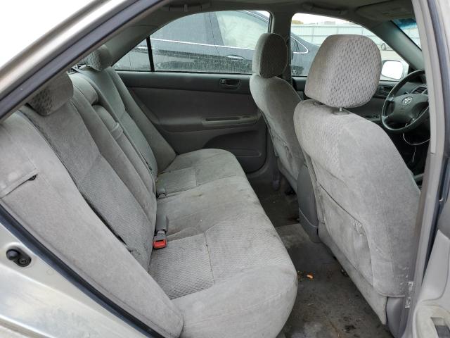 Photo 9 VIN: 4T1BE32K04U824813 - TOYOTA CAMRY LE 