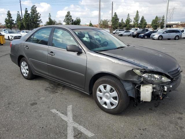 Photo 3 VIN: 4T1BE32K04U830417 - TOYOTA CAMRY LE 