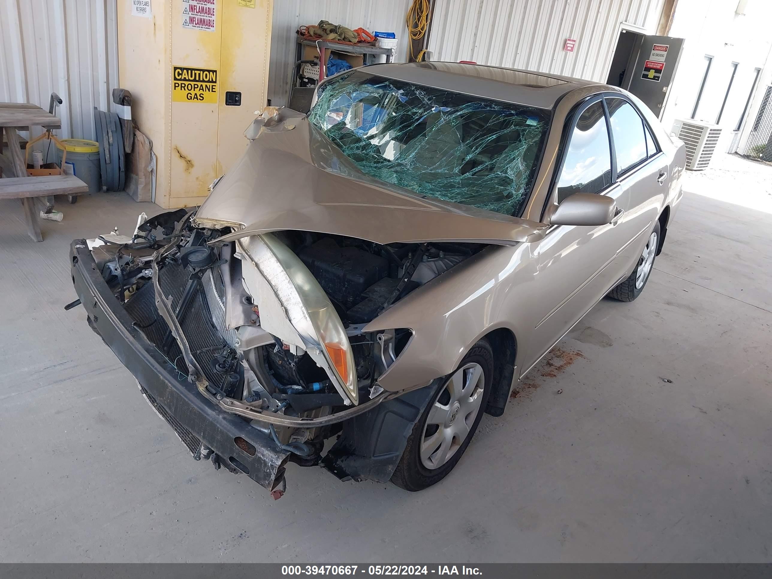 Photo 12 VIN: 4T1BE32K04U890178 - TOYOTA CAMRY 