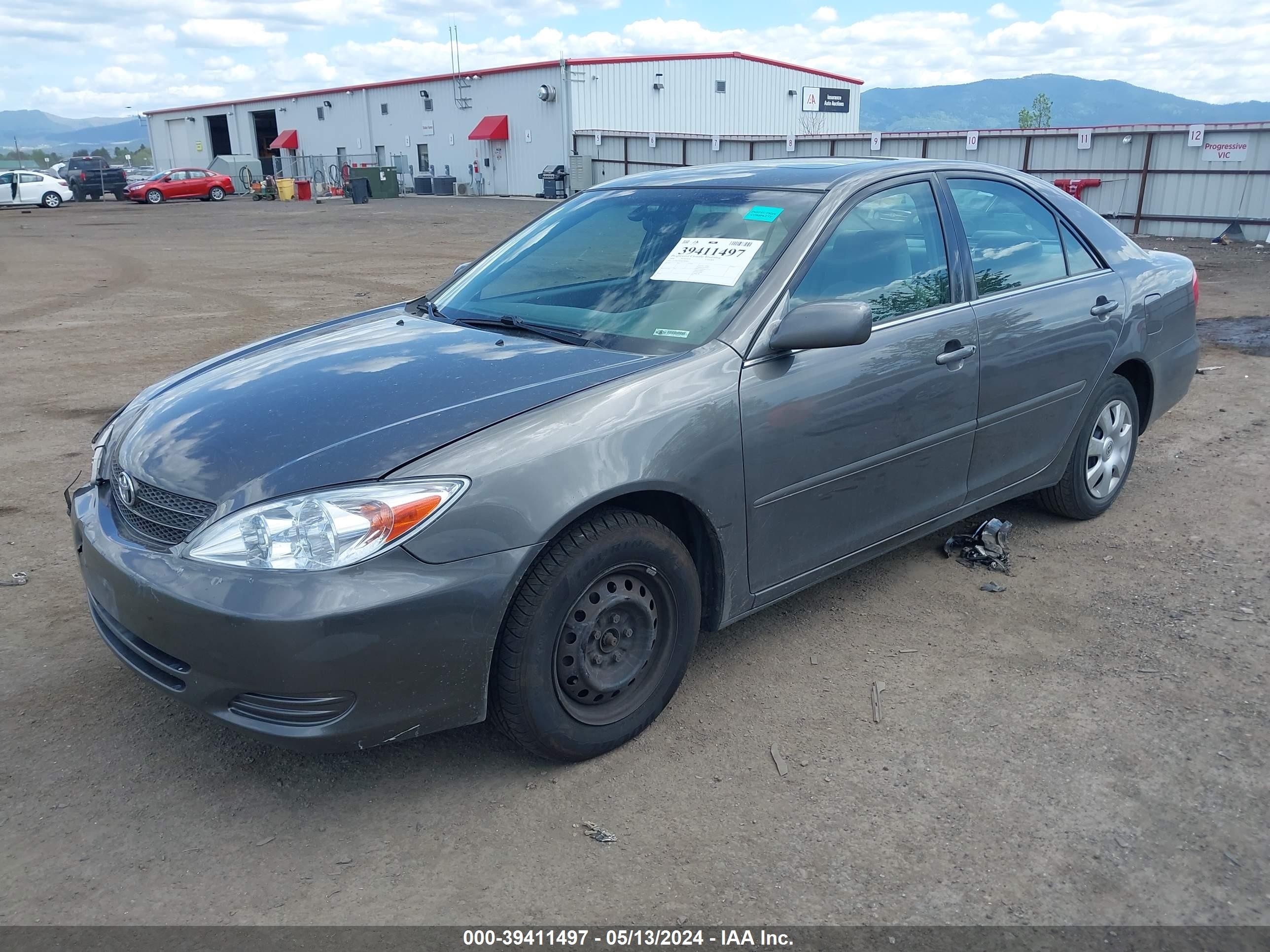 Photo 1 VIN: 4T1BE32K04U909960 - TOYOTA CAMRY 